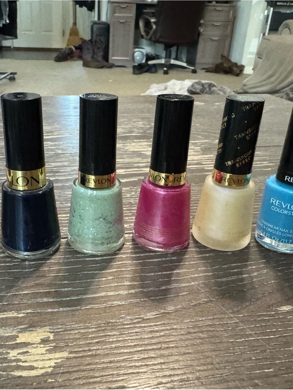 Used Revlon Nail Polish Set